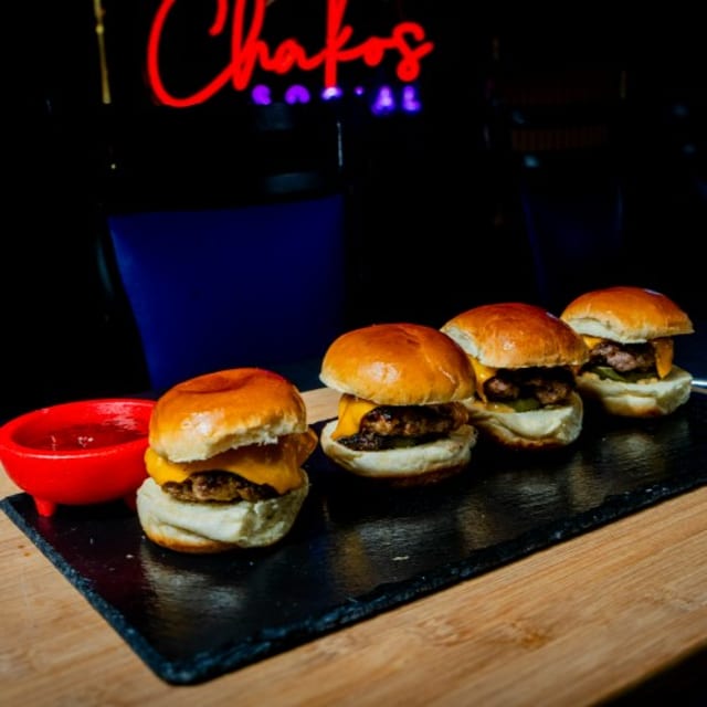 4 Sliders.